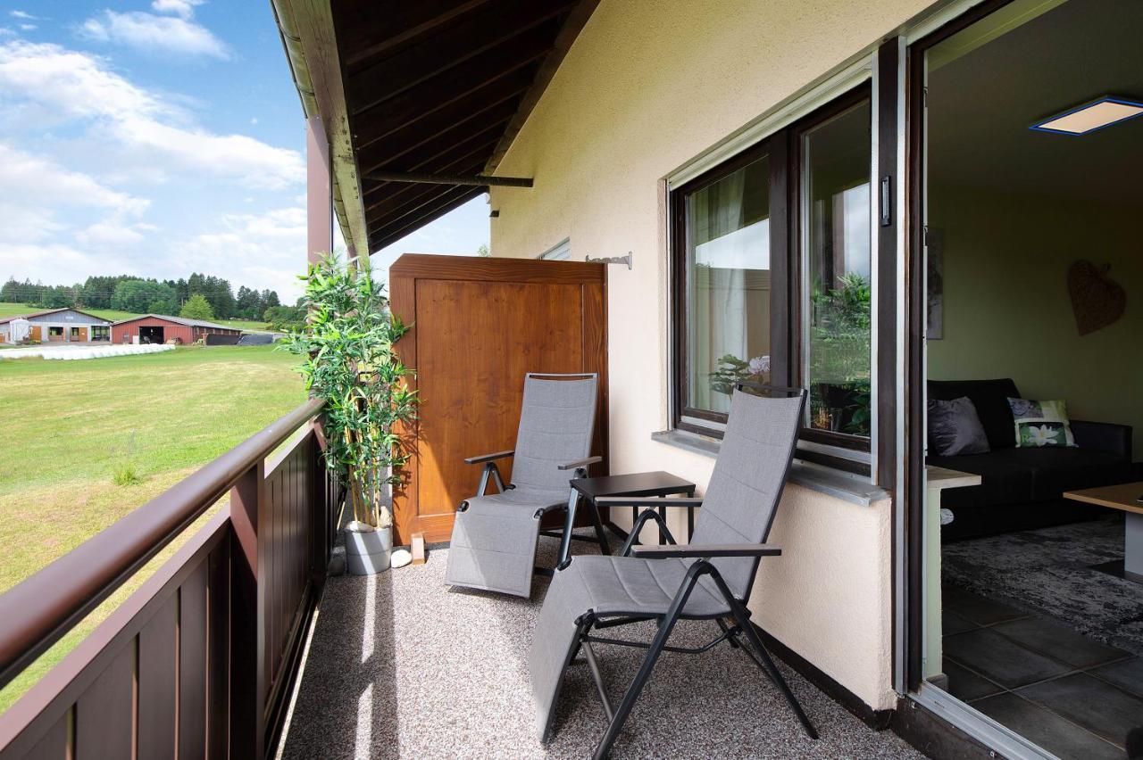 Ado Ferienwohnung グラーフェンハウゼン エクステリア 写真